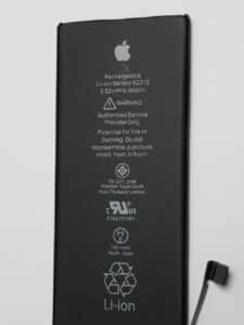 Mitől lesz egy telefon szerviz megbízható a gyakorlatban?