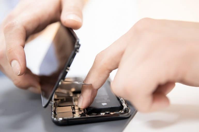 Az iPhone kijelző szerepe és szervizelése