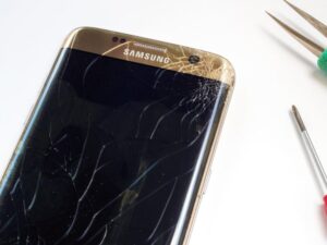 Hogyan állítsuk vissza az elveszett adatainkat a Samsung készülékben?