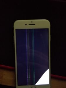 Hogyan biztosítsuk az adataink védelmét a telefon szerviz során?