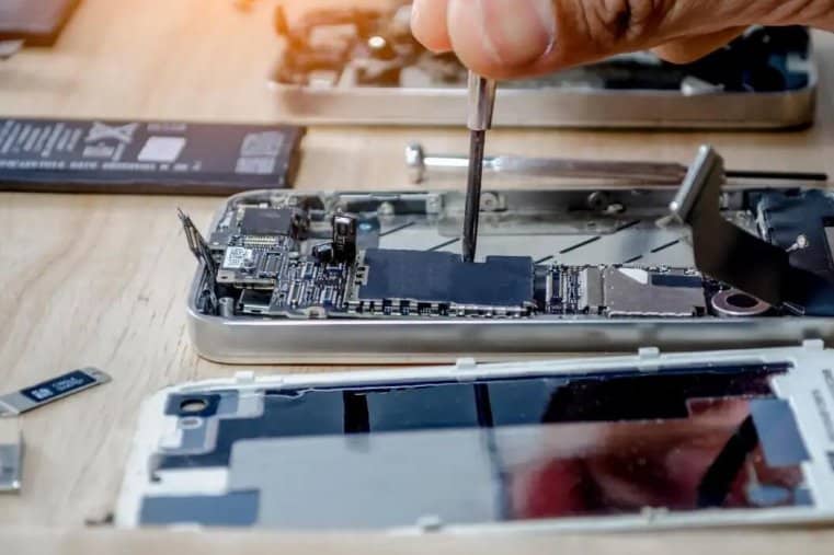 Miért fontos az iPhone szerviz?